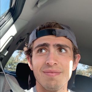 Meet your Posher, Gary